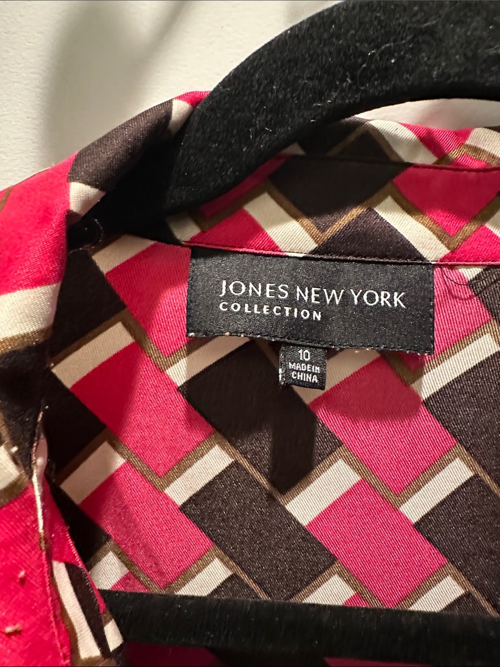Jones New York Pink and Black Geometric Button-Front Shirt - Picture 2 of 4